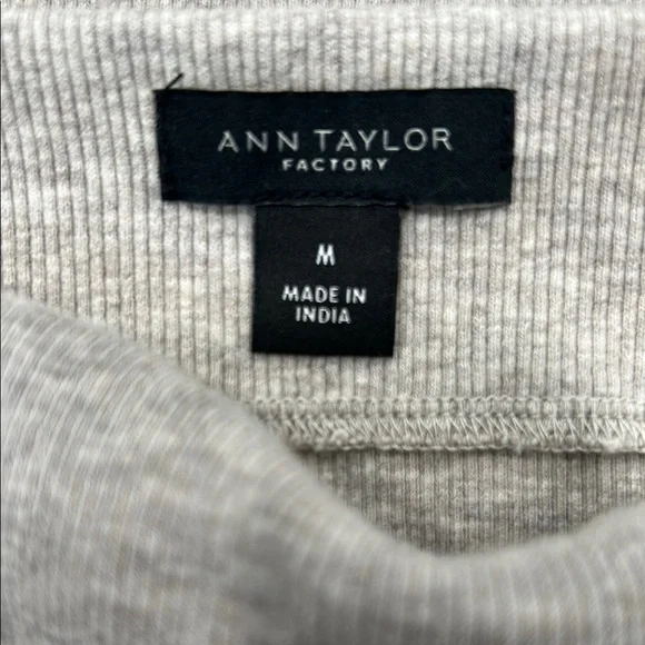 Ann Taylor Factory Tan Ribbed Short Sleeve Top for Women - Picture 4 of 8